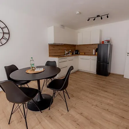 Appartement Come4stay - Eduard Hamm - 2 I Bis Zu 4 Gaeste *